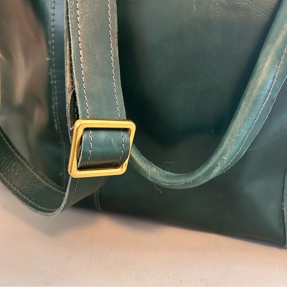 Like NWT Sseko Carryall Travel Bag in Agave - Picture 5 of 10